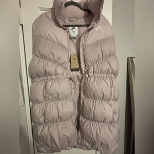 Nike Women's Quilted Puffer Vest in Pale Pink